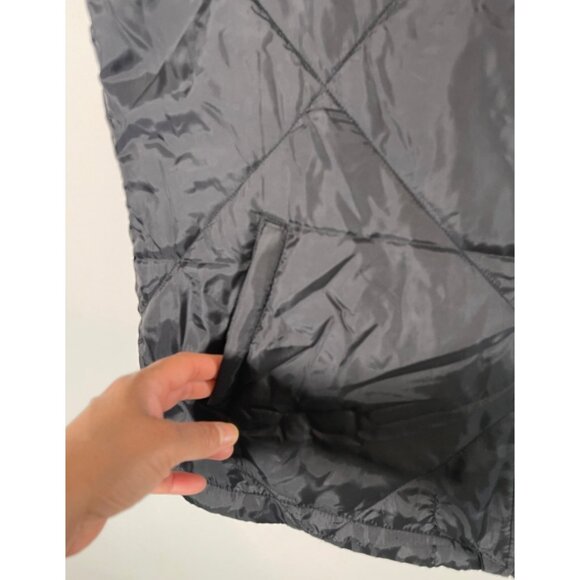 NWT SOCIALITE Women's Lightweight Quilted Full Zip Vest Black - Picture 5 of 7